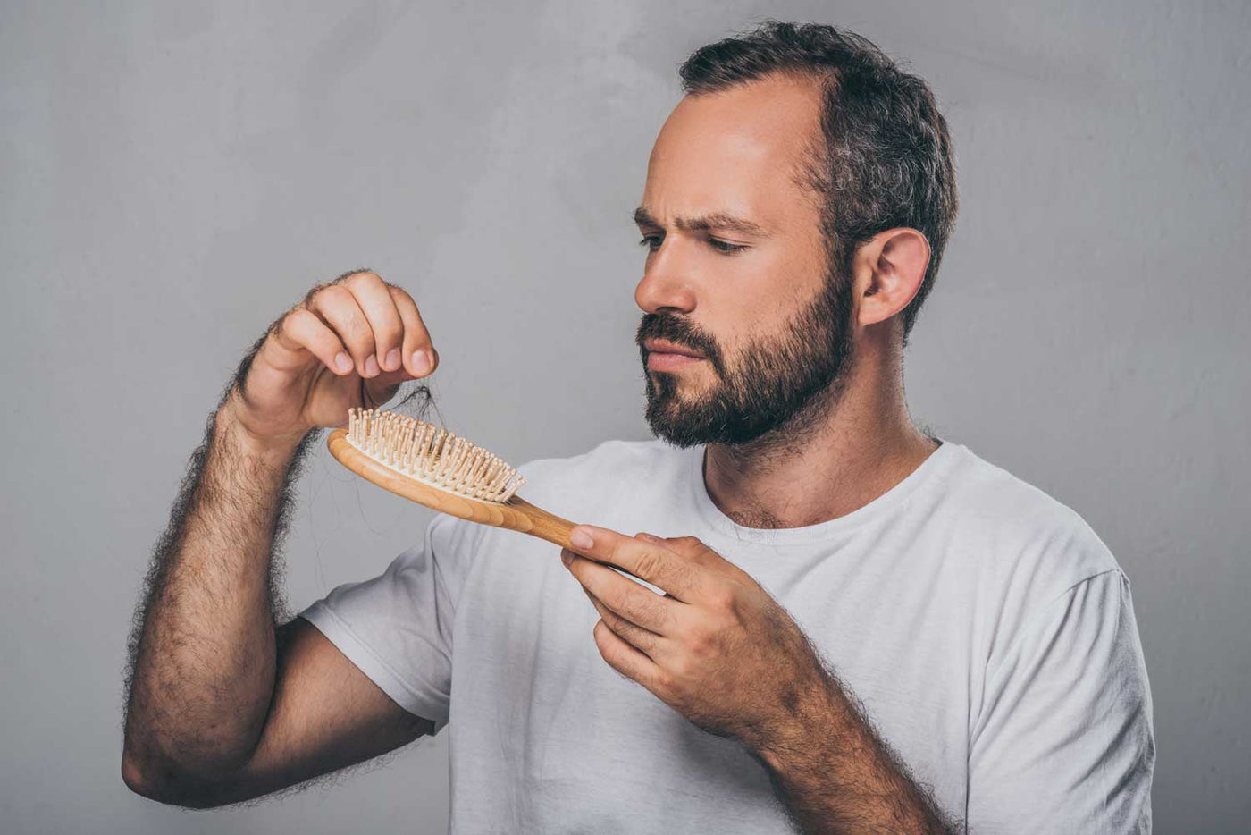 Creatine powder with research review about DHT and hair loss